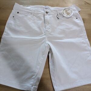 White Bramuta Shorts